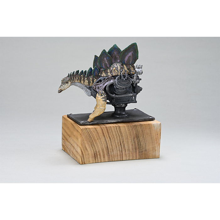 ステゴサウルスの胸像