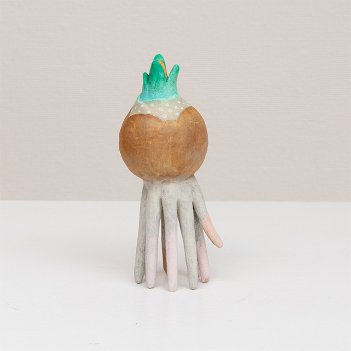 球根から根が生えて