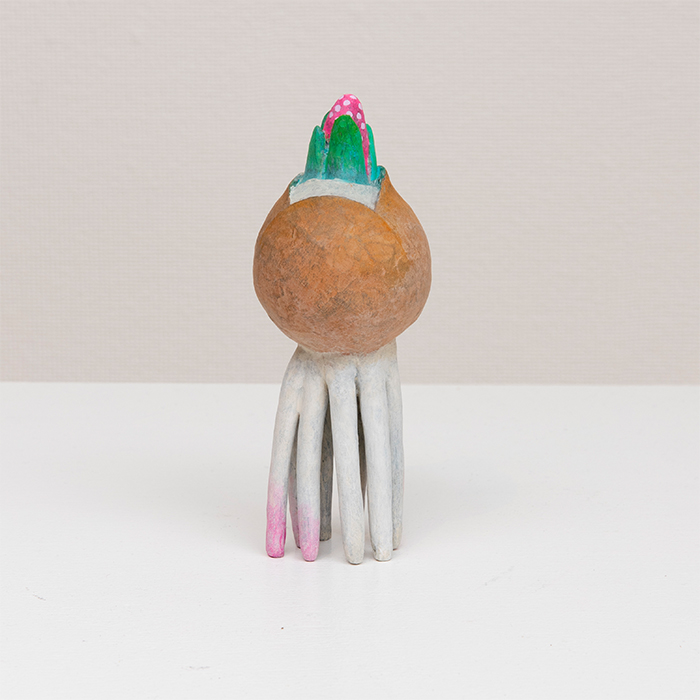 球根から根が生えて