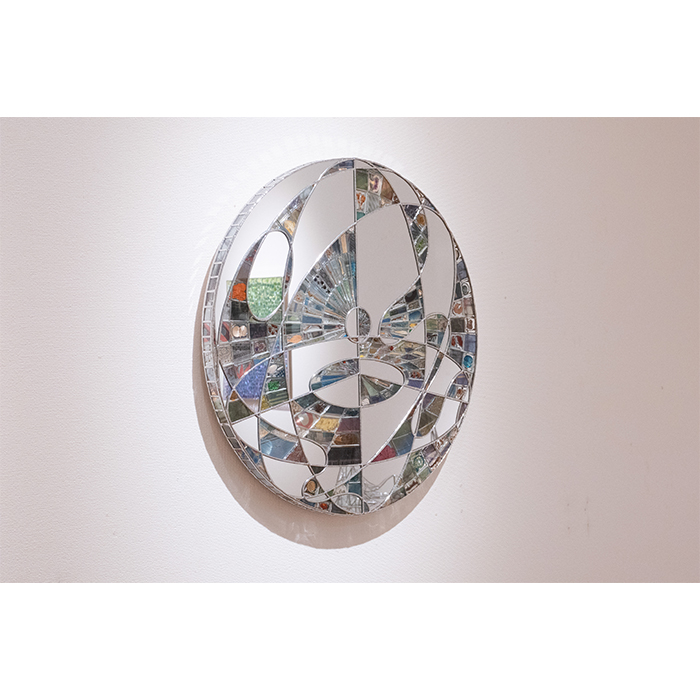 Formigueiro refletindo 04